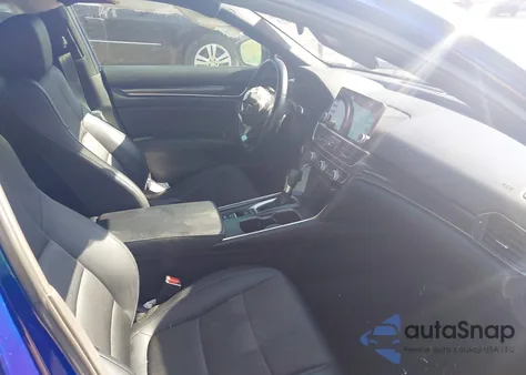 2021 Honda Accord Sport z USA, uszkodzony, nr VIN 1HGCV1F32MA051295